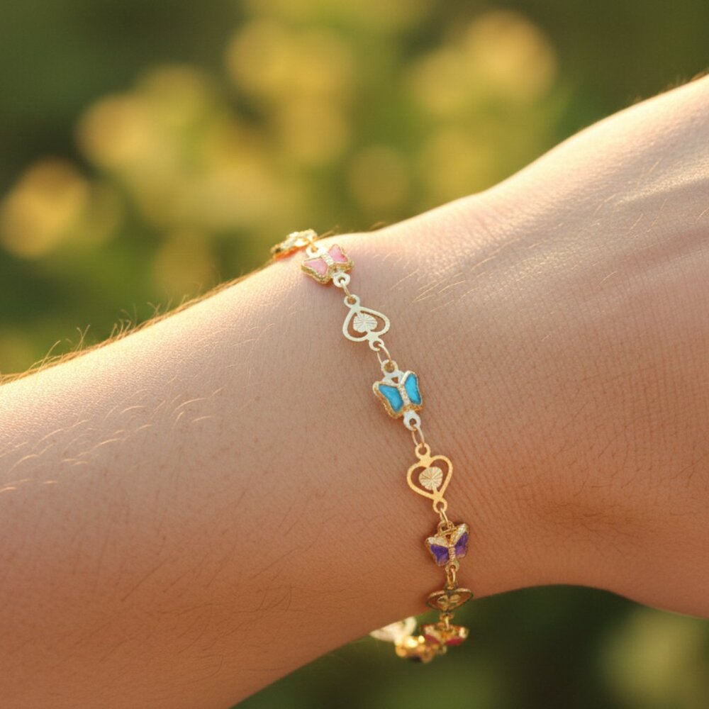 "Trendy Handmade Bracelet – A Stylish Gift for Women & Girls, MAR091566